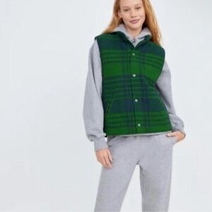 Aritzia TNA Bancroft Plaid Vest
